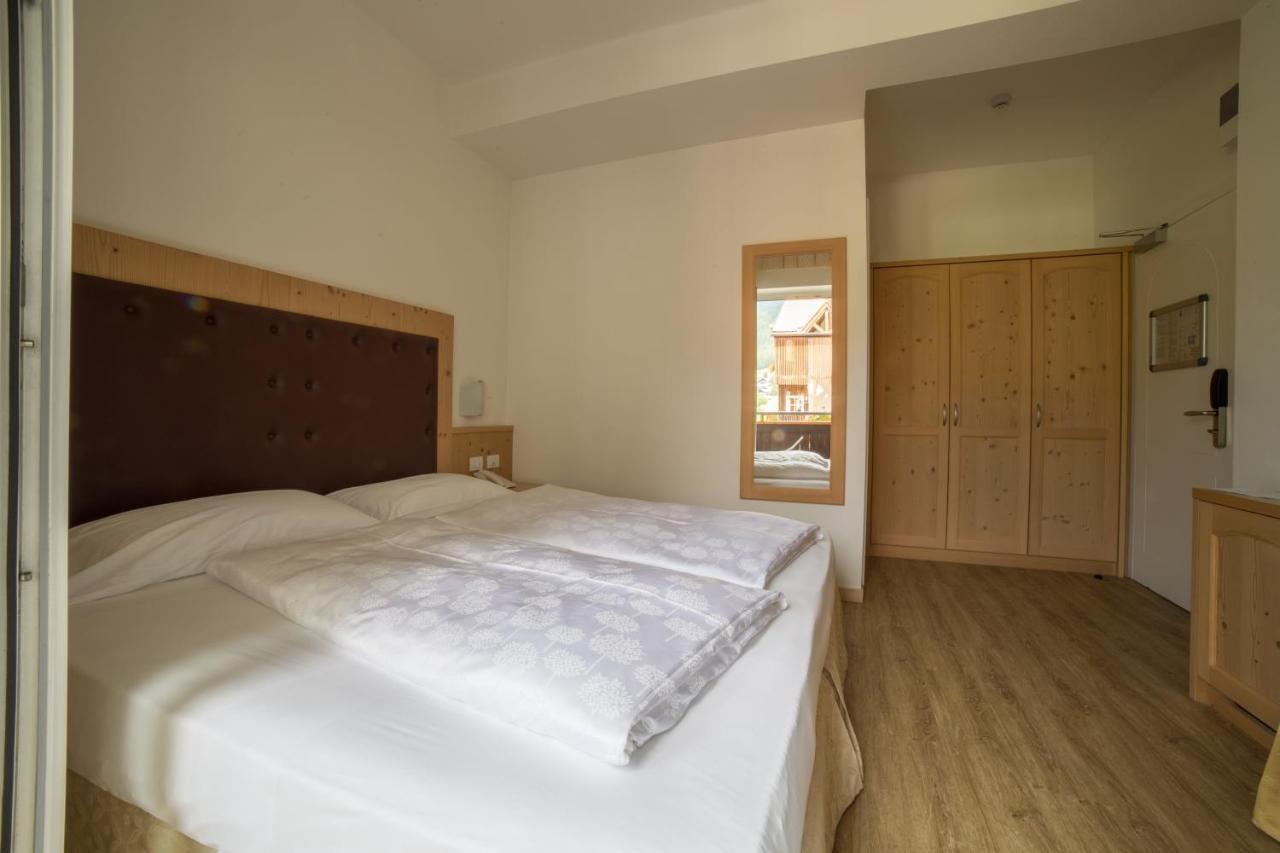 Alpen Hotel Eghel Фольгария Экстерьер фото